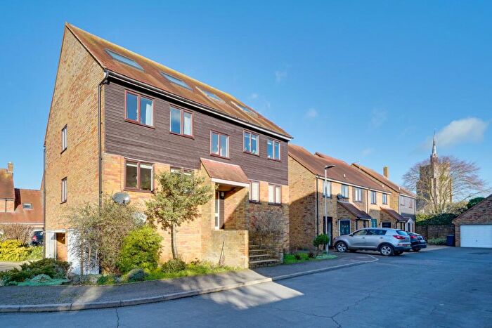2 Bedroom Apartment For Sale In Bacon's Yard, Ashwell, SG7
