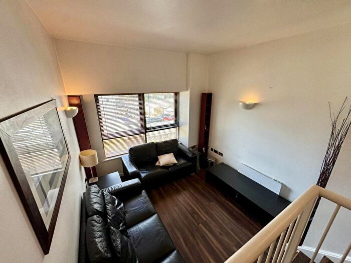 2 Bedroom Apartment To Rent In Whitehall Waterfront, Whitehall Road, City Centre, LS1