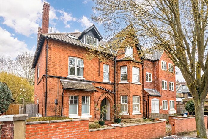 1 Bedroom Flat For Sale In Strafford Road, Twickenham, TW1