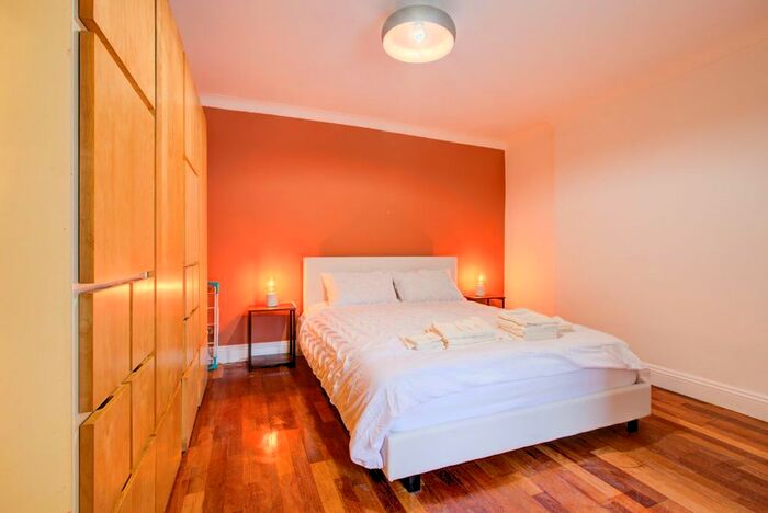 1 Bedroom Flat To Rent In Josephine Avenue, London, SW2