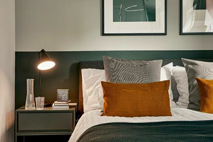 2 Bedroom Apartment To Rent In Wickford Way, Wickford Way, London, E17