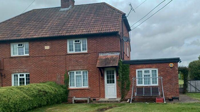 3 Bedroom Detached House To Rent In Upper Bullington, Sutton Scotney, SO21