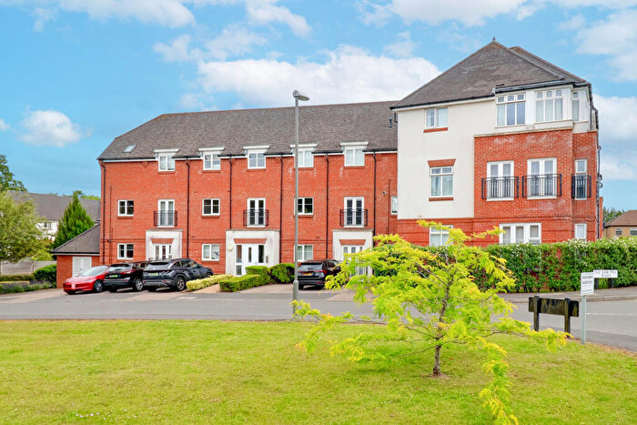 2 Bedroom Apartment For Sale In Old Saw Mill Place, Amersham, Buckinghamshire, HP6