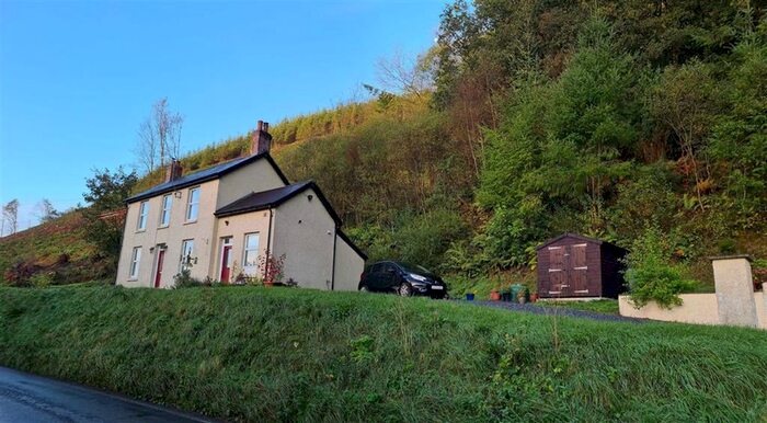 3 Bedroom Detached House For Sale In Bronwydd Arms, Carmarthen SA33