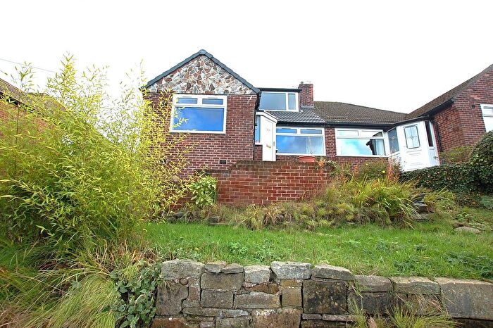 4 Bedroom Bungalow For Sale In Queensway, Mossley, Ashton-Under-Lyne, Greater Manchester, OL5