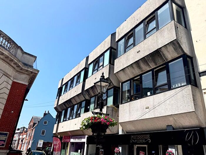 1 Bedroom Flat To Rent In Hill Street, Poole, BH15