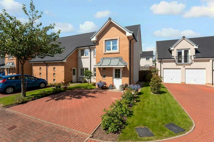 3 Bedroom End Of Terrace House For Sale In McNaughton Court, Stirling, Stirlingshire, FK8