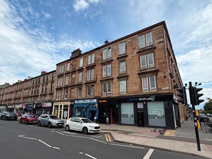 3 Bedroom Flat To Rent In Victoria Road, Glasgow, G42