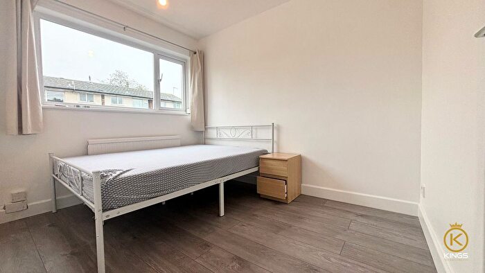 1 Bedroom Property To Rent In Guildford Park Avenue, Guildford, GU2