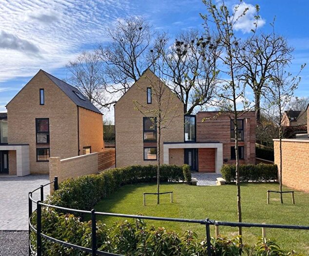 4 Bedroom Detached House For Sale In Old Burford Road, Bledington, Chipping Norton, Gloucestershire, OX7