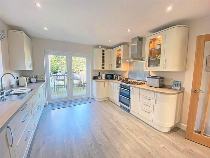 3 Bedroom Property To Rent In Terlings Avenue, Gilston, Harlow, CM20