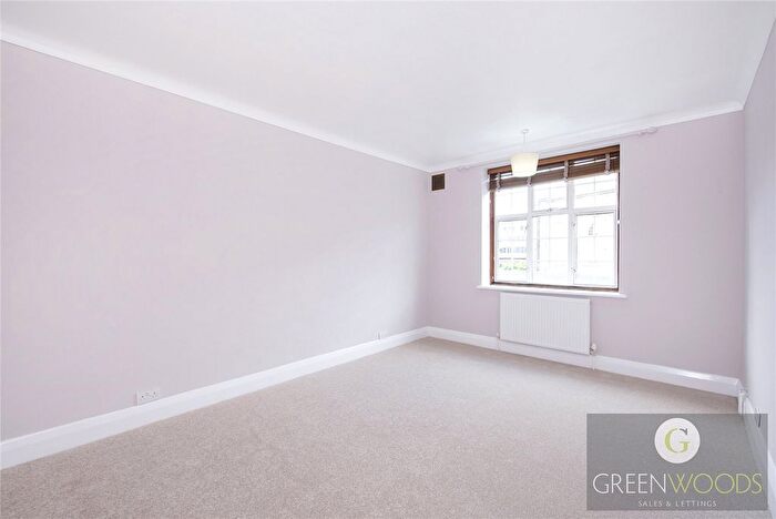 2 Bedroom Flat For Sale In Norbiton Hall, London Road, Kingston Upon Thames, Surrey, KT2