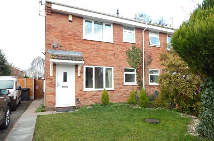 1 Bedroom Semi-Detached House To Rent In Lordswood Close, Redditch, B97