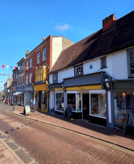 2 Bedroom Flat To Rent In St Johns Street, Bury St Edmunds, IP33