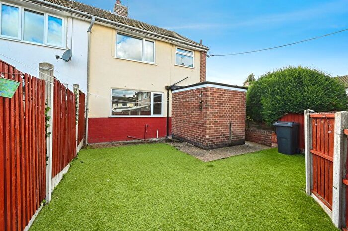 2 Bedroom Semi-Detached House For Sale In Rye Crescent, Danesmoor, Chesterfield, S45