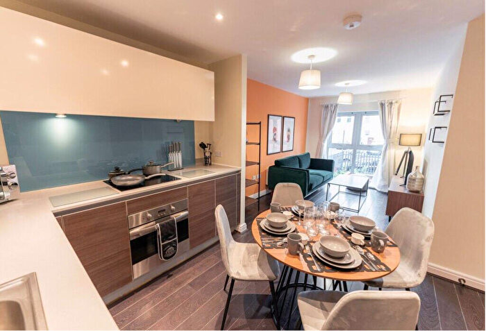 2 Bedroom Apartment To Rent In Newhall Hill, Jewellery Quarter, Birmingham, B1
