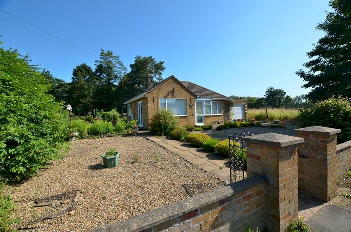 2 Bedroom Detached Bungalow To Rent In Station Street, Rippingale, Bourne PE10