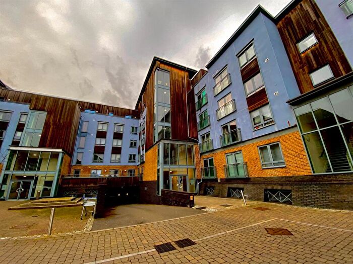 1 Bedroom Apartment To Rent In Quayside Drive, Colchester, Essex, CO2