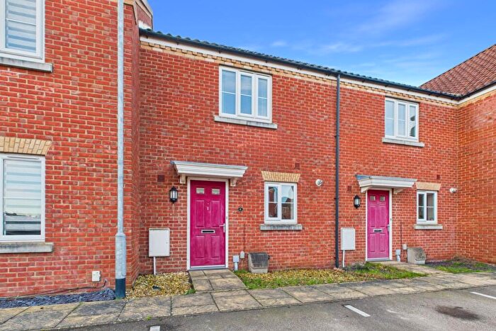 2 Bedroom Terraced House For Sale In Tweed Close, Spalding, Lincolnshire, PE11