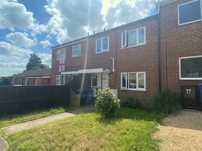 3 Bedroom House To Rent In Lupin Road, Ipswich, IP2
