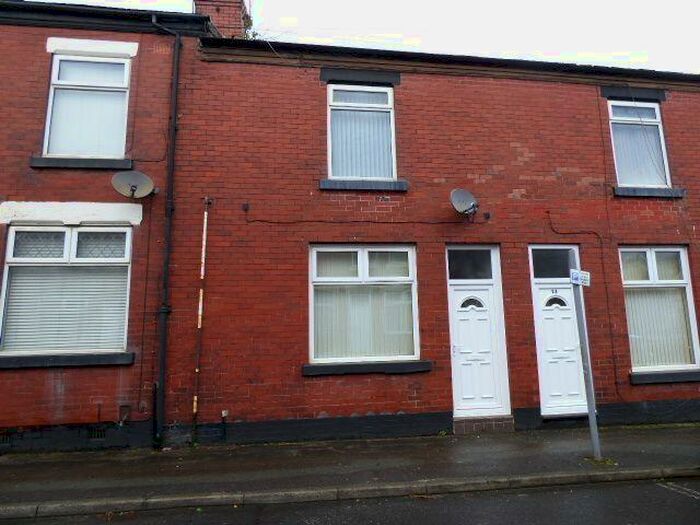 1 Bedroom Apartment To Rent In Upper Brook Street, Stockport, SK1