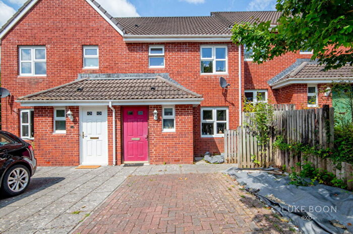 3 Bedroom Terraced House For Sale In Highglen Drive, Plympton, PL7