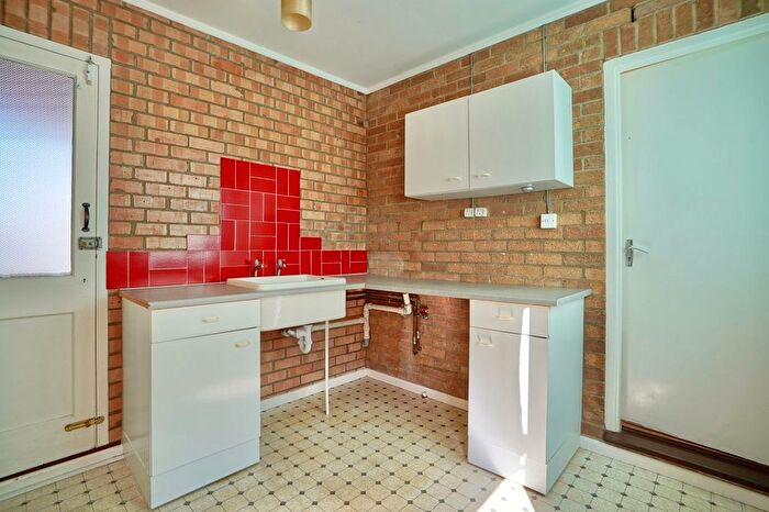 4 Bedroom Detached House For Sale In Haley Close, Hemingford Grey, Huntingdon, PE28