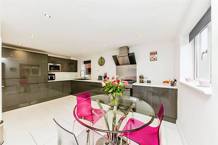 4 Bedroom Detached House For Sale In Talbot Way, Nantwich, Cheshire, CW5