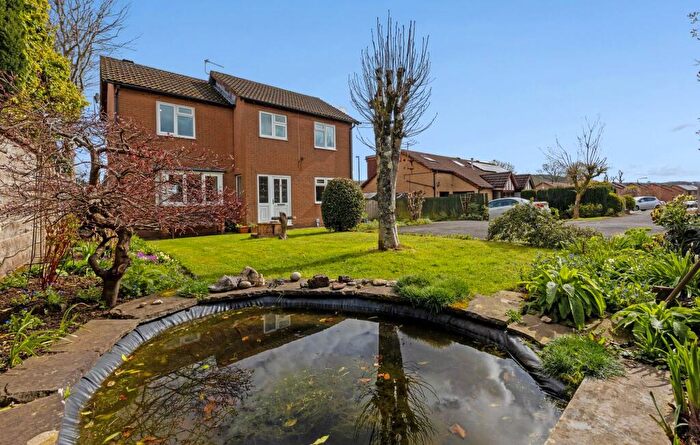 4 Bedroom Detached House For Sale In Aspen Way, Llantwit Fardre, CF38