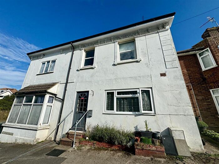 1 Bedroom Flat To Rent In St. James Road, Bexhill-On-Sea, TN40