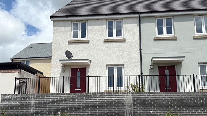 2 Bedroom End Of Terrace House For Sale In Barn Park Terrace, Wadebridge, PL27