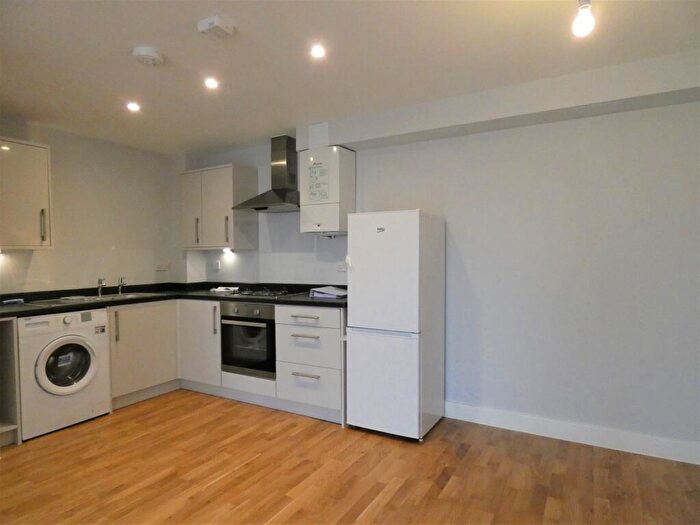 2 Bedroom Flat To Rent In Thameswey House, Camp Road, Camp Road, GU14