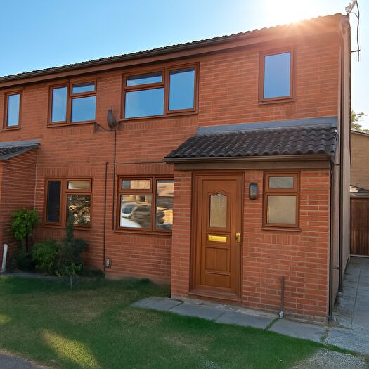 3 Bedroom Semi-Detached House To Rent In Elm, Wisbech, PE14