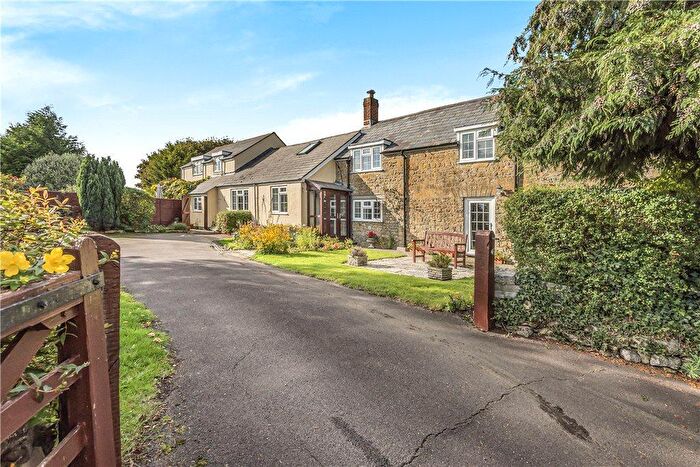 4 Bedroom Detached House For Sale In Chantry Lane, Beaminster, Dorset, DT8