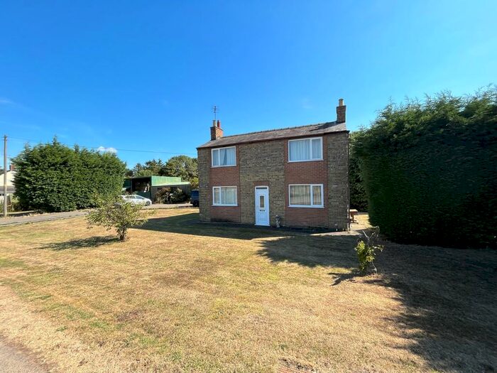 3 Bedroom Detached House For Sale In South Drove, Spalding, PE11