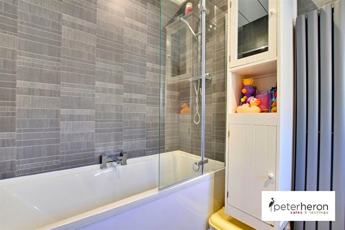 2 Bedroom Cottage For Sale In Mere Knolls Road, Roker, Sunderland, SR6