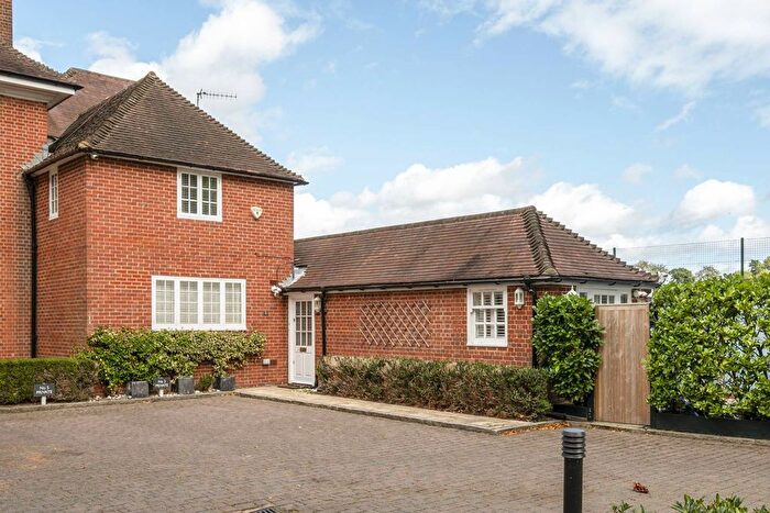 3 Bedroom Property For Sale In Ridgway, Wimbledon Village, London, SW19