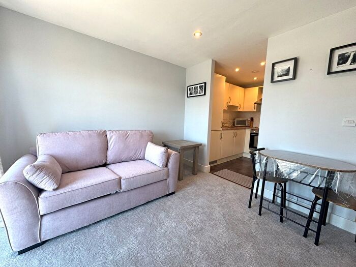1 Bedroom Flat To Rent In Altamar, Kings Road, Swansea, SA1
