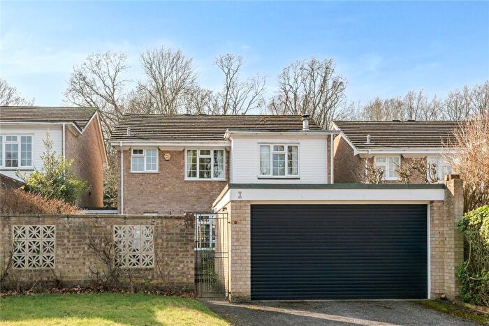 4 Bedroom Detached House For Sale In Briar Lane, West Wickham, BR4
