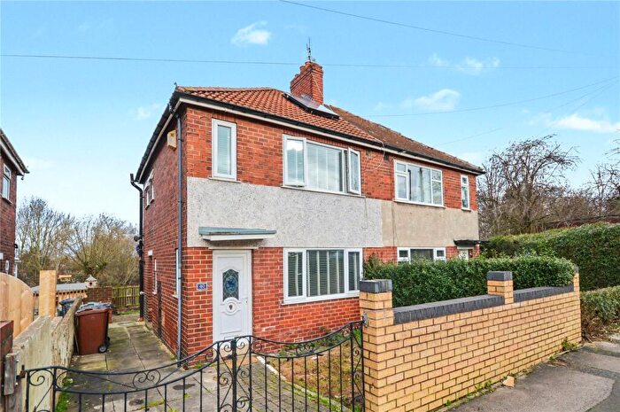 3 Bedroom Semi Detached House For Sale In Parkwood Road, Leeds, West Yorkshire, LS11