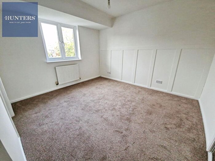 4 Bedroom Detached House For Sale In Vale Reach, Pencoed, Bridgend, CF35