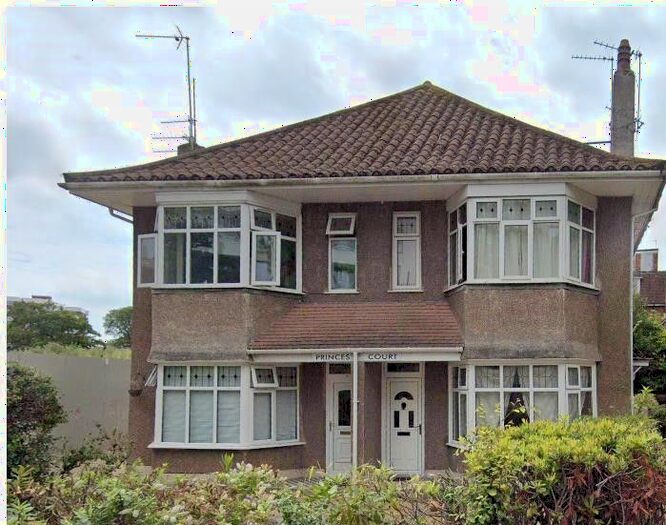 2 Bedroom Flat To Rent In St. Peters Road, Bournemouth, BH1
