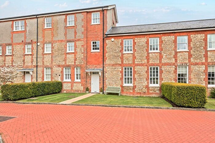 5 Bedroom Terraced House For Sale In Birchfield, Sundridge, TN14