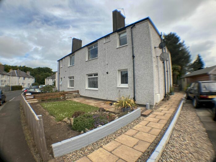 2 Bedroom Flat To Rent In Wallace Crescent, Roslin, EH25
