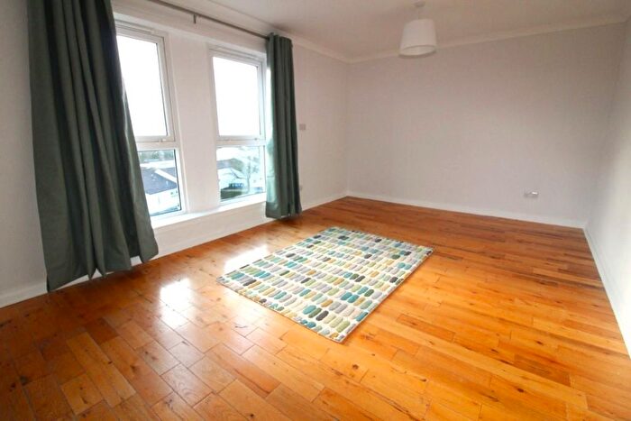 1 Bedroom Flat To Rent In High Parksail, Erskine, PA8