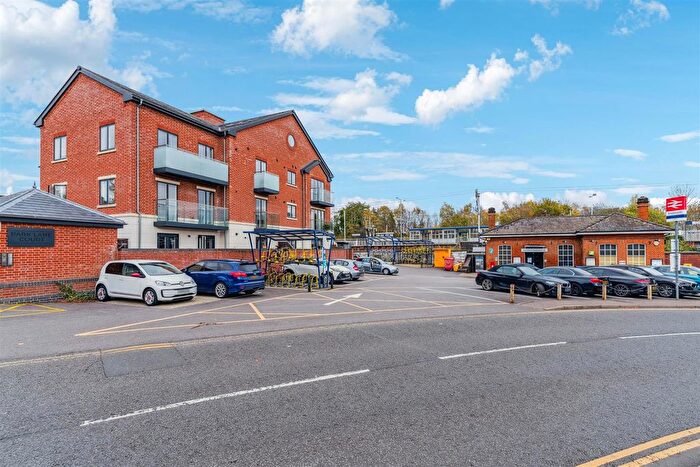 1 Bedroom Flat For Sale In Park Lane, Knebworth, SG3