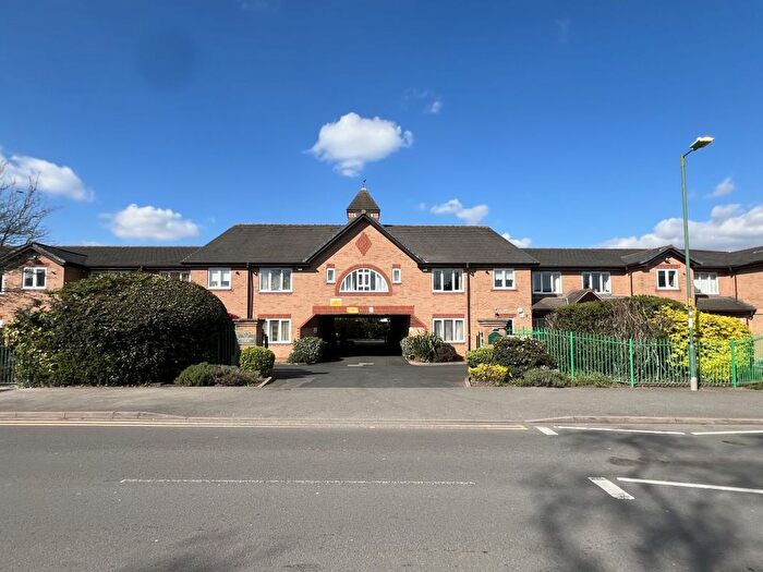 1 Bedroom Flat For Sale In Apartment Kingsford Court, Ulleries Road, Solihull, B92