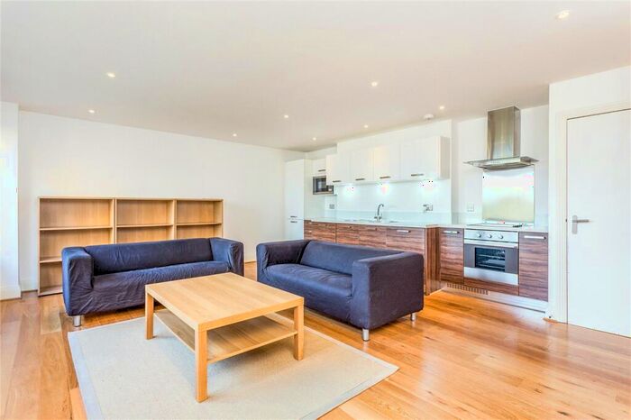 1 Bedroom Apartment To Rent In Lea Bridge Road, London, E5