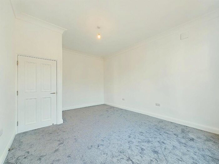 1 Bedroom Flat To Rent In Footscray Road, London, Greater London, SE9