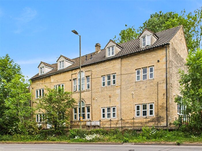 1 Bedroom Flat For Sale In Rooksmoor, Woodchester, Stroud, Gloucestershire, GL5